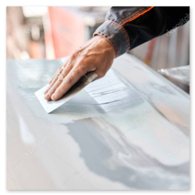 Vorher-Nachher Dellenreparatur an Kotflügel