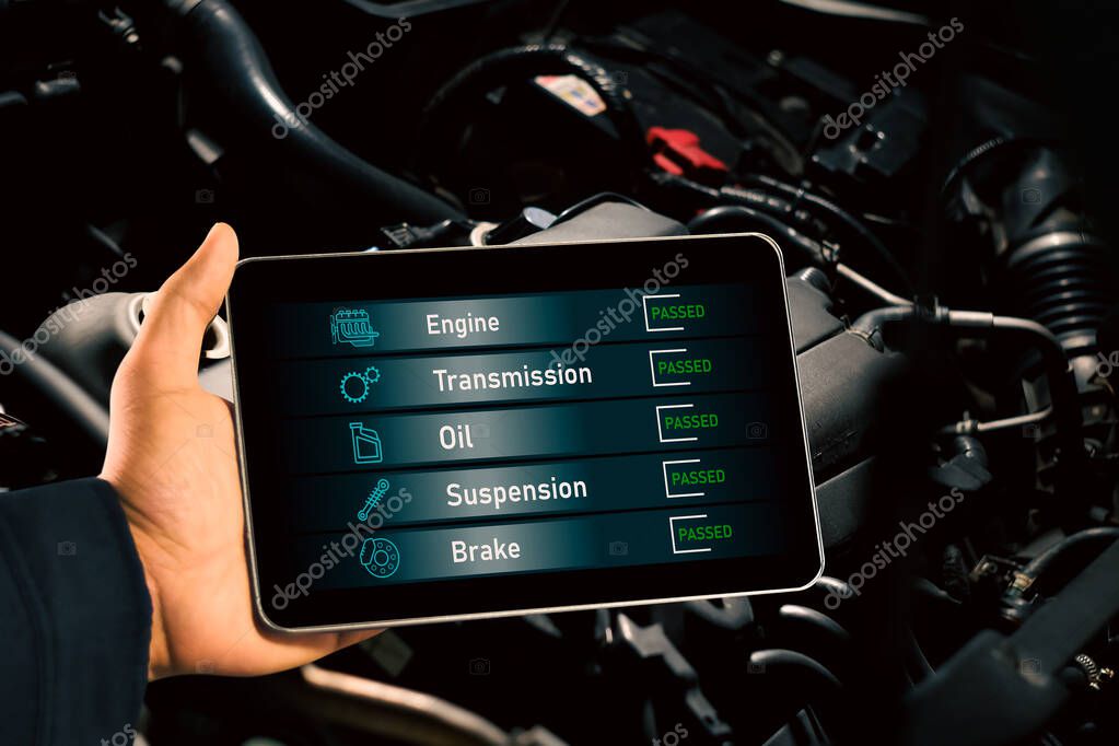 OBD-Diagnosegerät am Fahrzeug